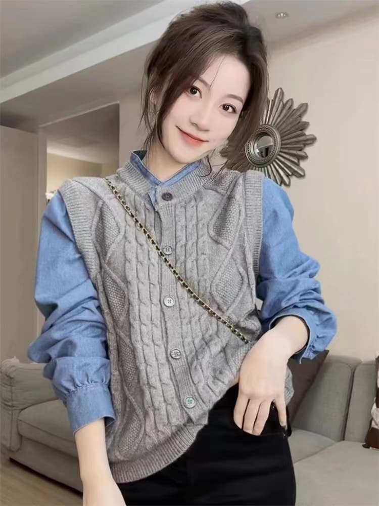 페이크 레이어드 배색 스웨터 여자 2026 새로운 봄 가을 폭발 디자인 센스 루즈핏 슬림해 보이는 니트 오픈 가디건 맨위