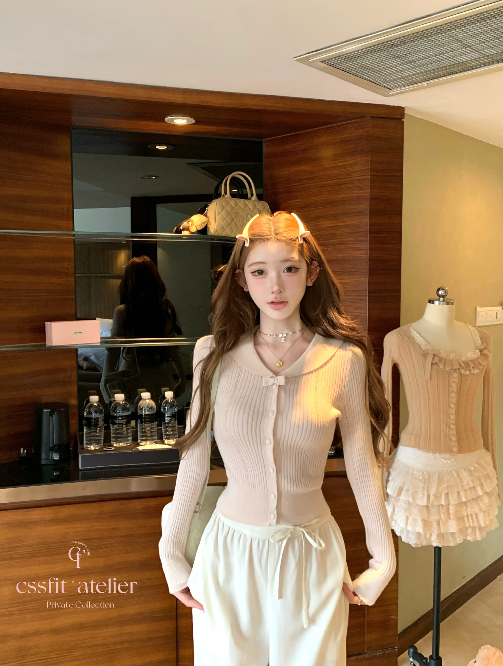 늦게 우산 우산 25 fw 绯 색상 전복 피터 팬 칼라 알몸의 분말 나비 매듭 폴로 칼라 양모 니트 오픈 가디건 니트 스웨터 상세 이미지 6
