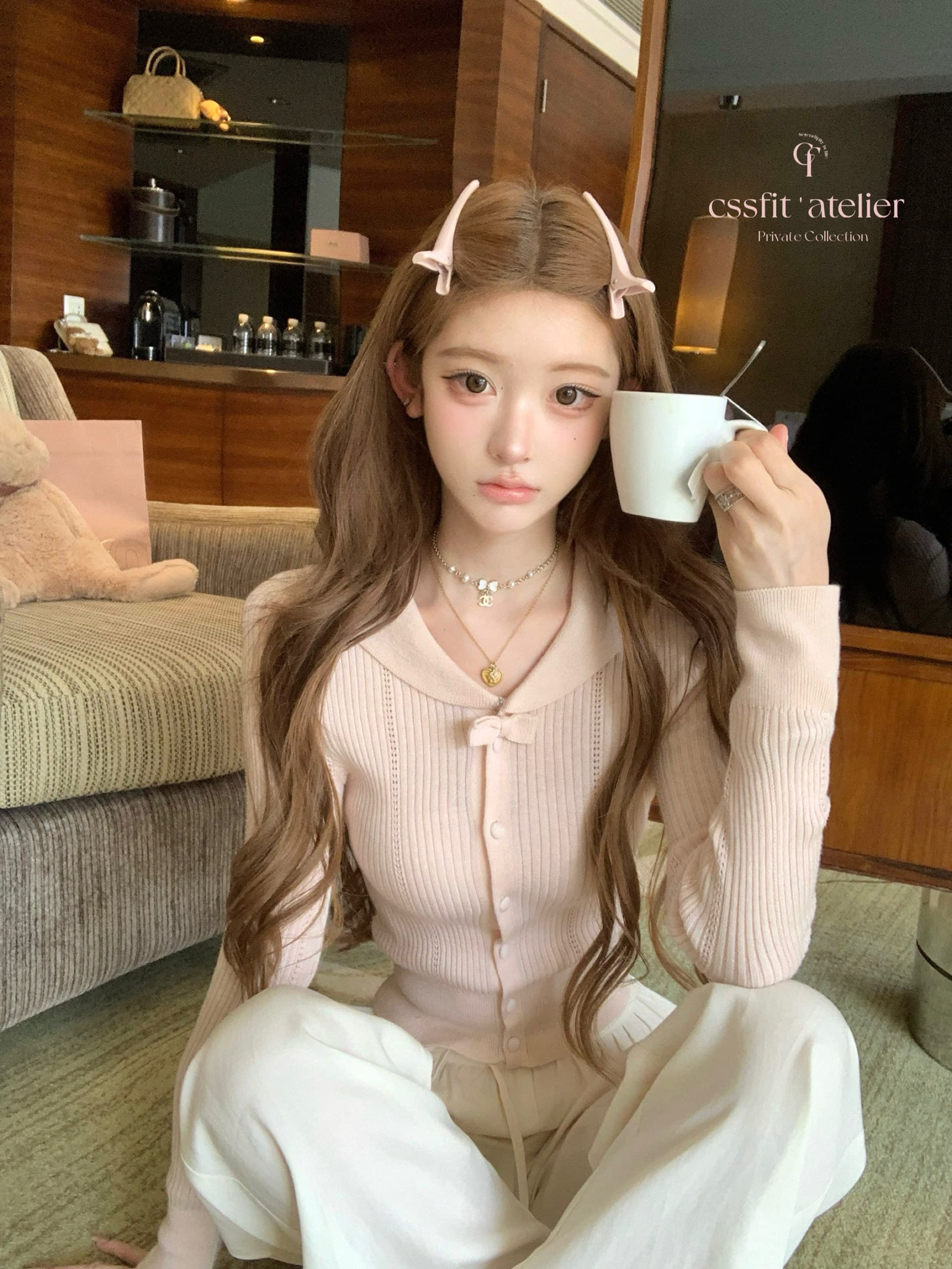 늦게 우산 우산 25 fw 绯 색상 전복 피터 팬 칼라 알몸의 분말 나비 매듭 폴로 칼라 양모 니트 오픈 가디건 니트 스웨터 상세 이미지 8
