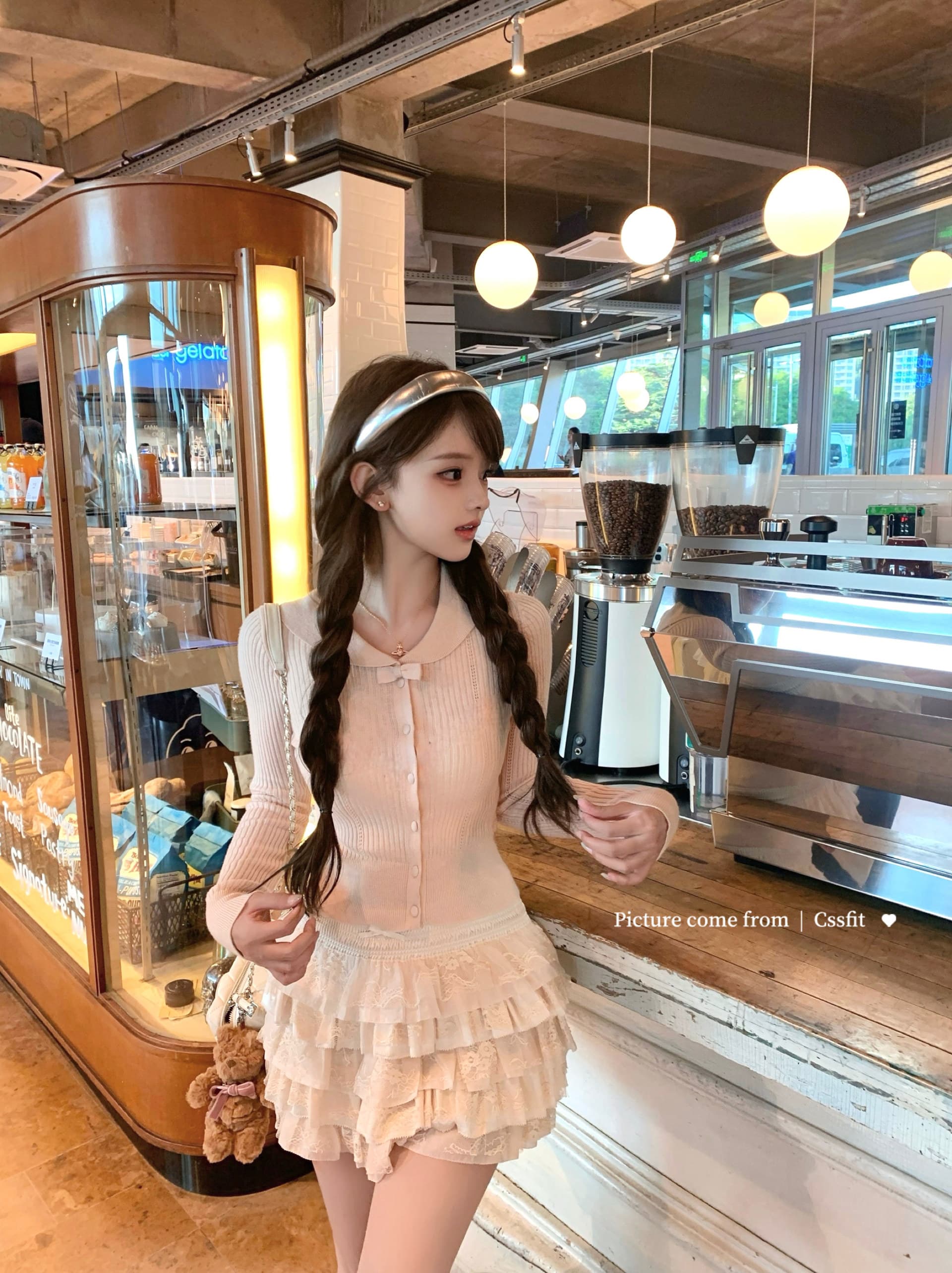 늦게 우산 우산 25 fw 绯 색상 전복 피터 팬 칼라 알몸의 분말 나비 매듭 폴로 칼라 양모 니트 오픈 가디건 니트 스웨터 상세 이미지 15