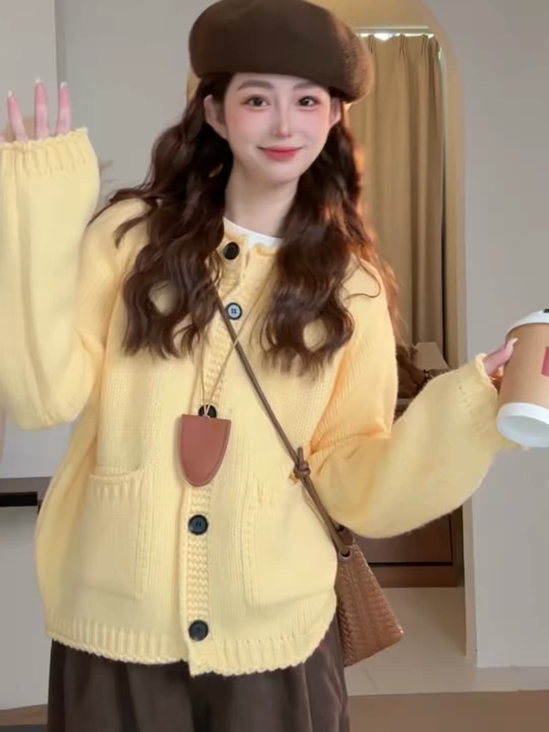 느긋한 바람 라운드 넥 싱글 줄 버튼 스웨터 여성 코트 가을 겨울 새로운 고급 와이드 부드러운 찹쌀 고급 센스 니트 오픈 가디건 이미지 5