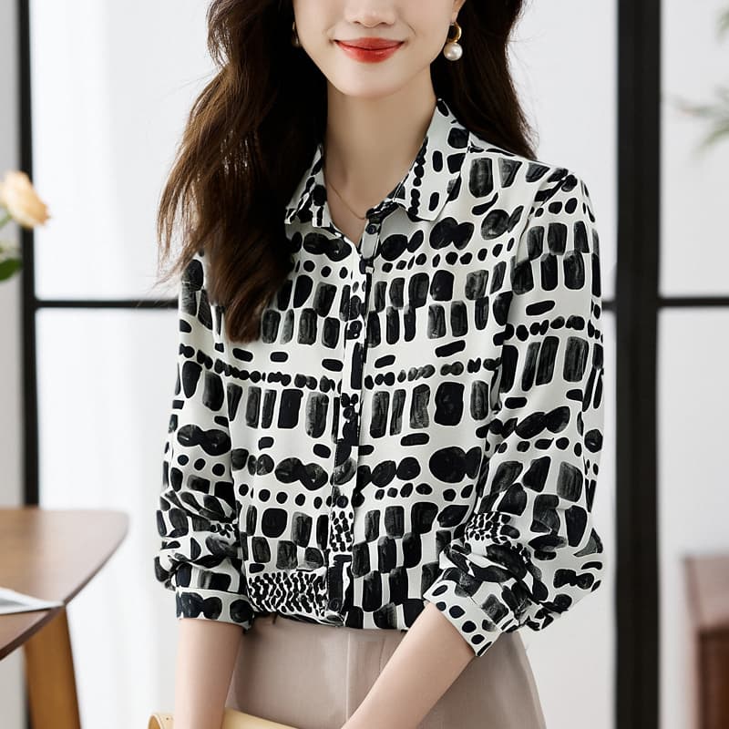 실사 빅 사이즈 루즈핏 캐주얼 꽃무늬 가을 새로운 여성 의류 폴로 칼라 쉬폰 톱 오픈 가디건 셔츠 만나는 이미지 3