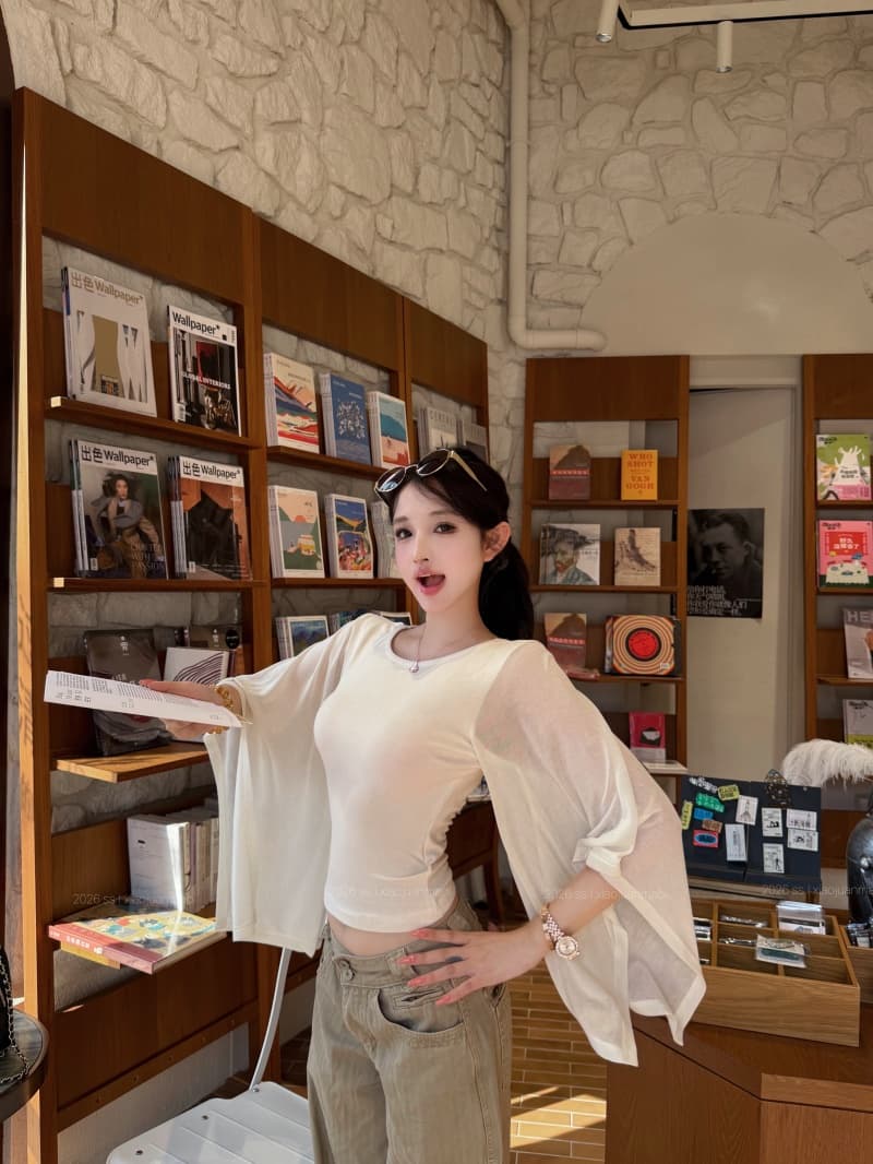 실사 정가 문단 그림자 소매 맨위 한 단어 대 네클라인 프로 피부 통기성 쇼트 스타일 나팔 소매 티셔츠 여성 여름 상세 이미지 9