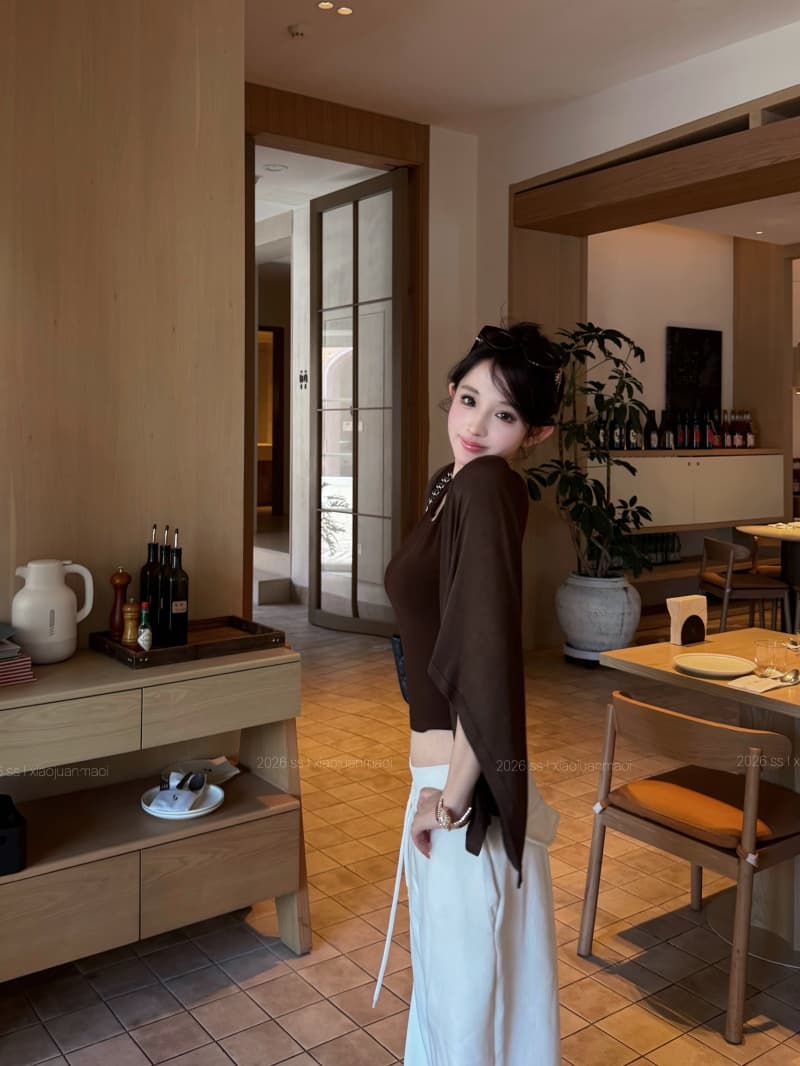 실사 정가 문단 그림자 소매 맨위 한 단어 대 네클라인 프로 피부 통기성 쇼트 스타일 나팔 소매 티셔츠 여성 여름 상세 이미지 24