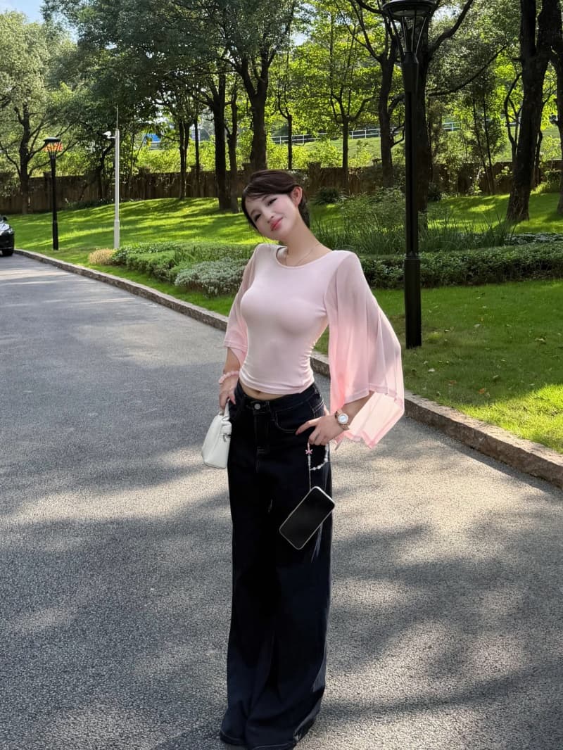 실사 정가 문단 그림자 소매 맨위 한 단어 대 네클라인 프로 피부 통기성 쇼트 스타일 나팔 소매 티셔츠 여성 여름 상세 이미지 36