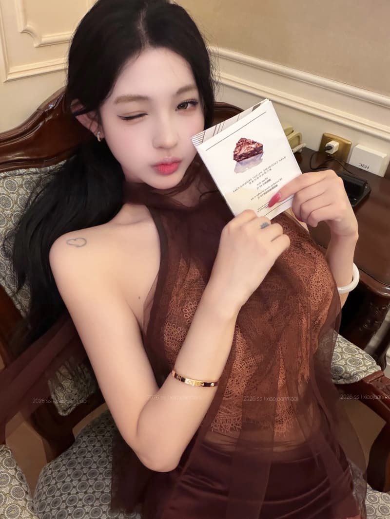 실사 정가 아침 안개 화이트 장미 망사 철자 레이스 맨위 타이트 스커트 투피스 세트 상세 이미지 3