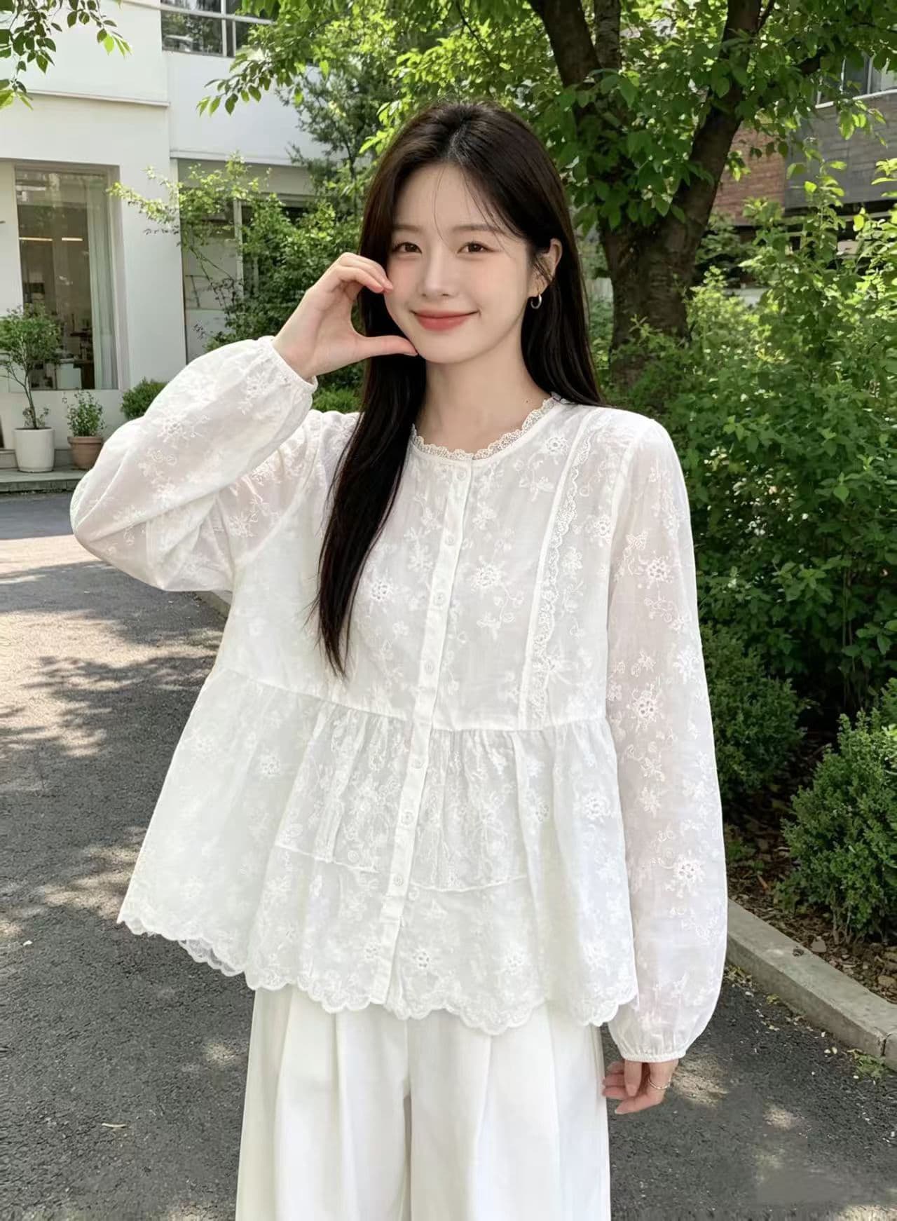 재고 있음 한 부서 낭만주의 달콤한 스타일 레이스 조각 자수 자수 셔츠 패션 불규칙 디자인 센스 맨위 이미지 5