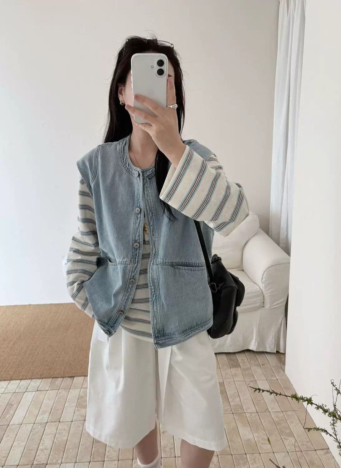 하늘색 라운드 넥 데님 조끼 여자 여름 얇은 스타일 외부 가져 가라. 2026 새로운 루즈핏 레트로 민소매 어깨 맨위 상세 이미지 6