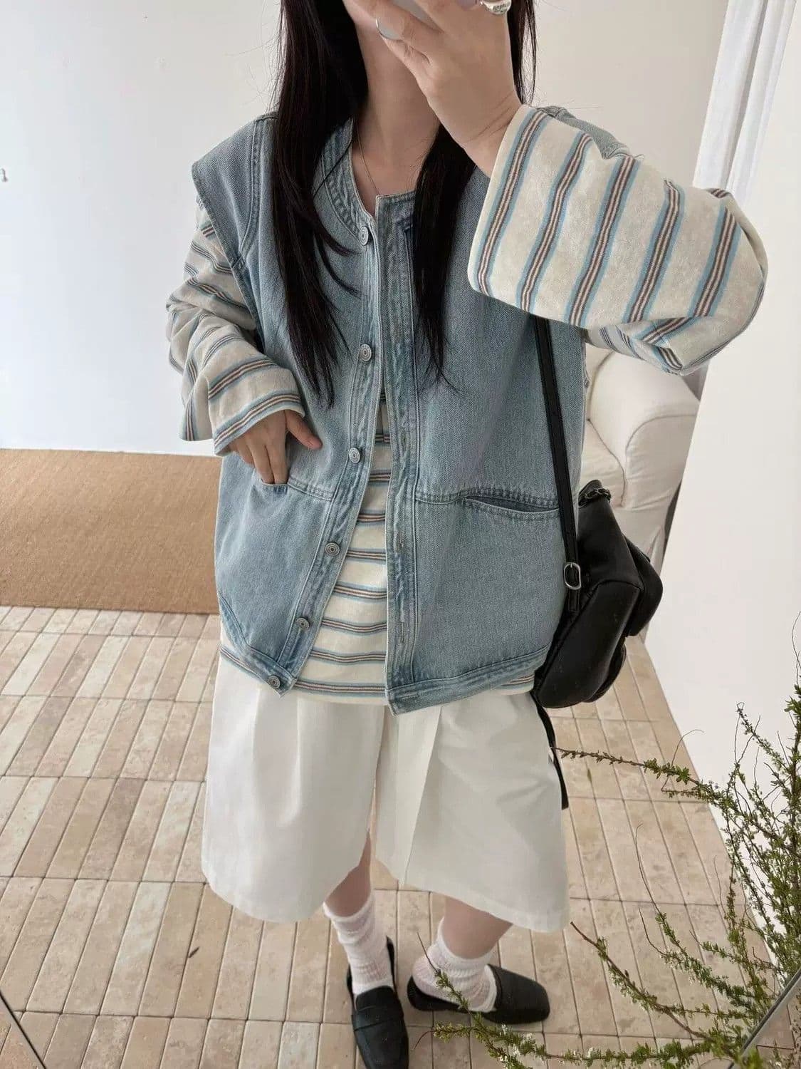 하늘색 라운드 넥 데님 조끼 여자 여름 얇은 스타일 외부 가져 가라. 2026 새로운 루즈핏 레트로 민소매 어깨 맨위 상세 이미지 9