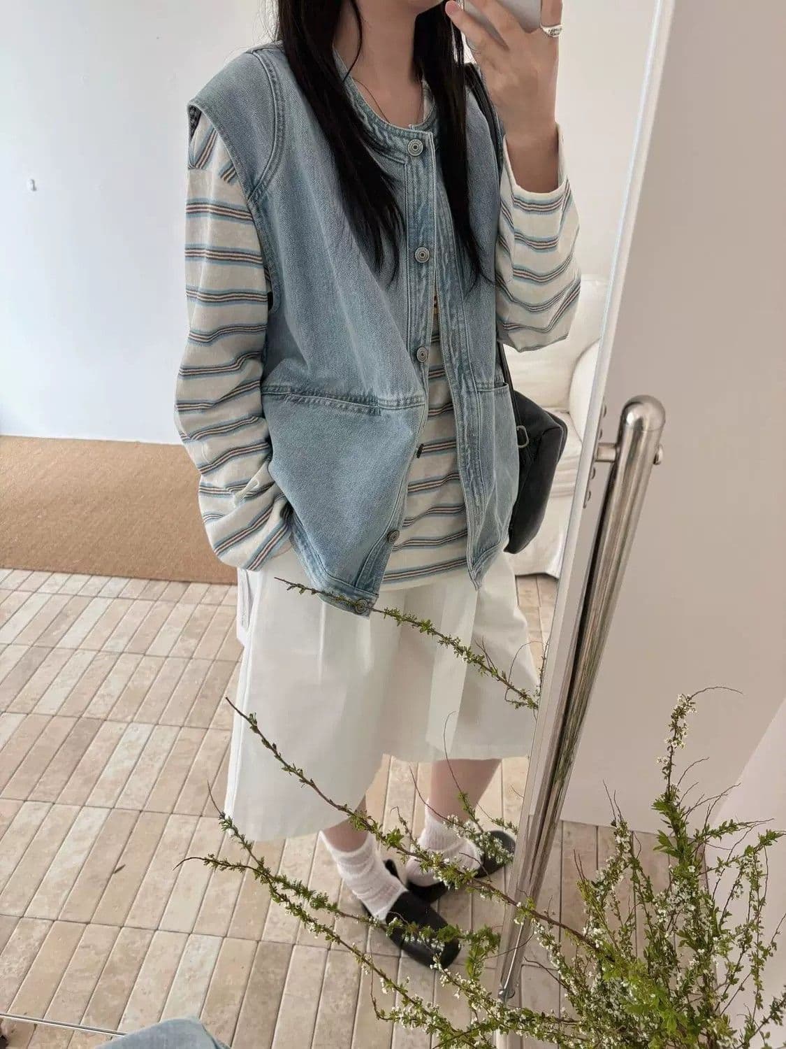하늘색 라운드 넥 데님 조끼 여자 여름 얇은 스타일 외부 가져 가라. 2026 새로운 루즈핏 레트로 민소매 어깨 맨위 상세 이미지 10