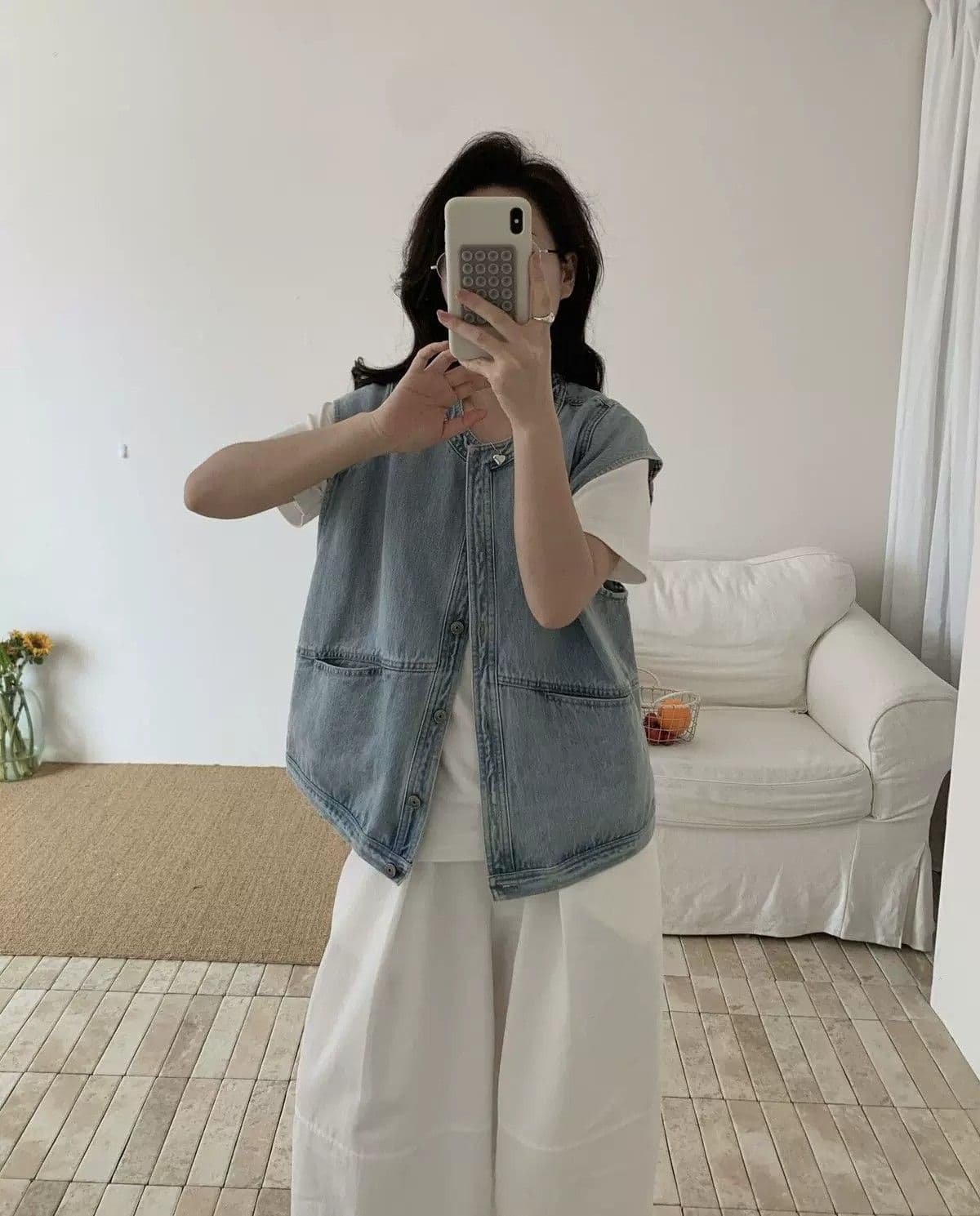 하늘색 라운드 넥 데님 조끼 여자 여름 얇은 스타일 외부 가져 가라. 2026 새로운 루즈핏 레트로 민소매 어깨 맨위 상세 이미지 15