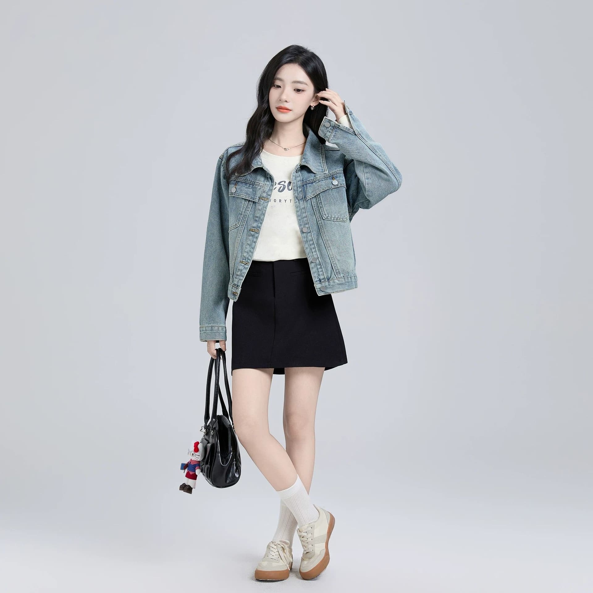 파란색 쇼트 스타일 부드러운 데님 여성 코트 가을 2026 새로운 홍콩 느낌 아메리칸 레트로 루즈핏 다용도 재킷 맨위 상세 이미지 6
