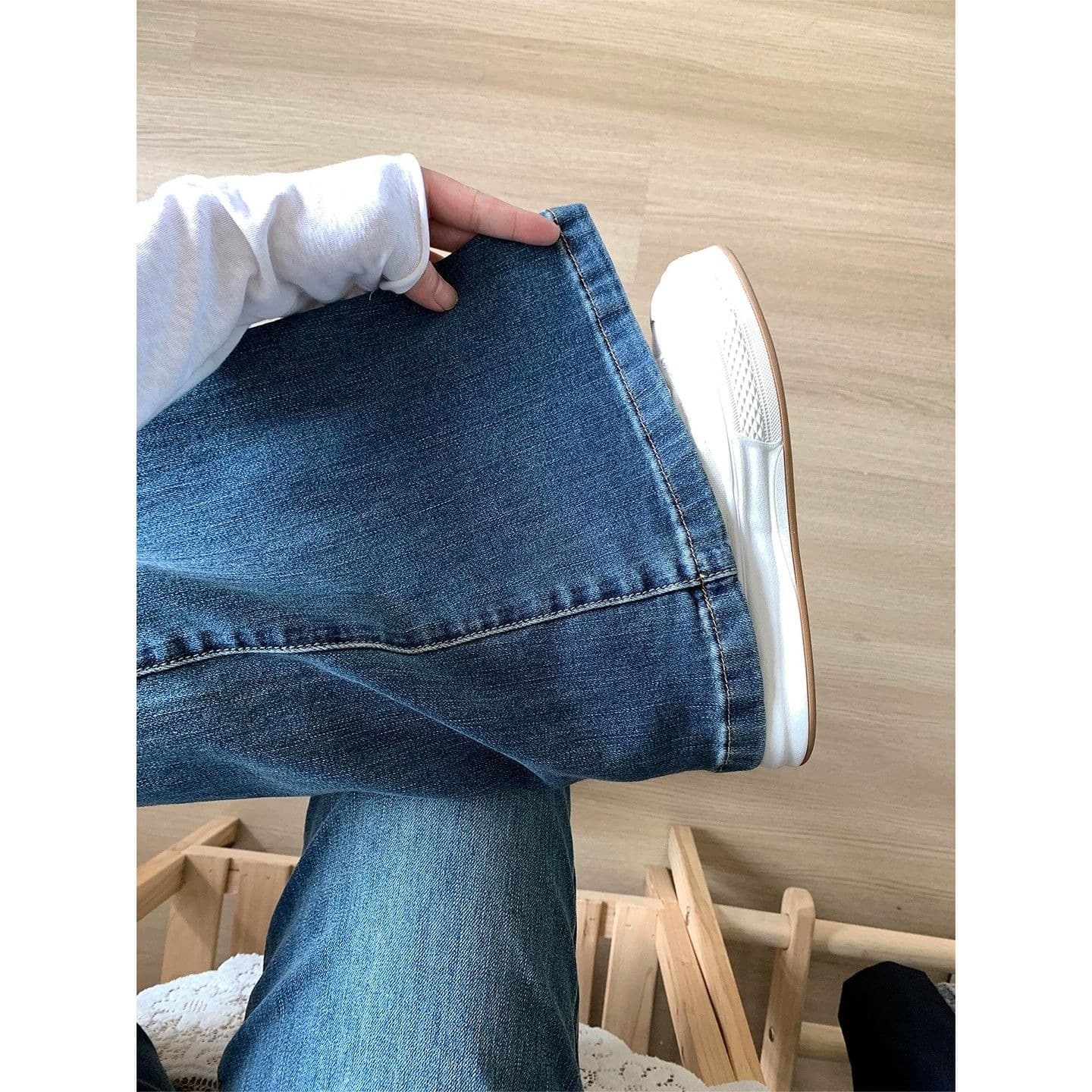 배 모양 몸 부츠컷 청바지 여성 2026 봄 새로운 하이웨이스트 표지 넓적 다리 슬림해 보이는 아니요 막대기 다리 나팔 바지 이미지 6
