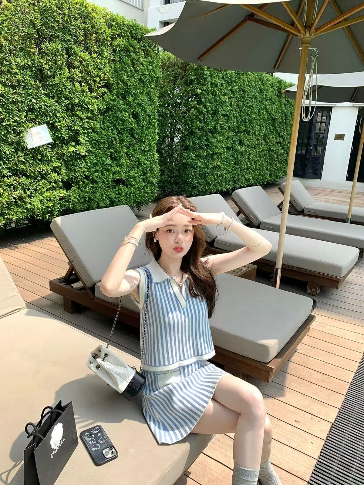thepeachofficial 바다 소금 박하 블루 화이트 스트라이프 니트 세트 여성 POLO 칼라 민소매 조끼 반 스커트 이미지 4