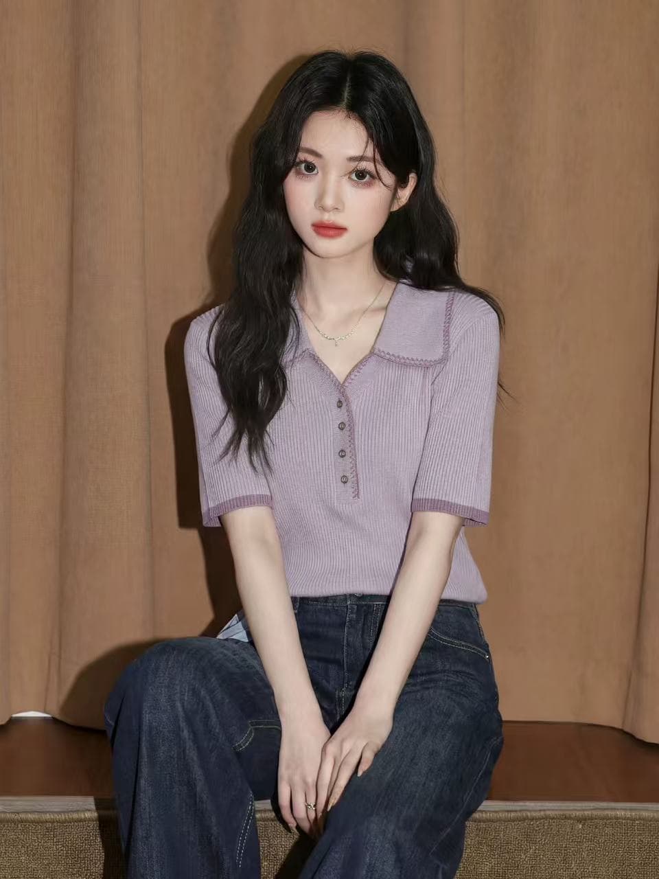 보라색 V넥 반팔 티셔츠 여성 2026 여름 새로운 POLO 칼라 얼음 실크 니트 긍정적 인 어깨 반소매 동정 쇼트 스타일 맨위 상세 이미지 4