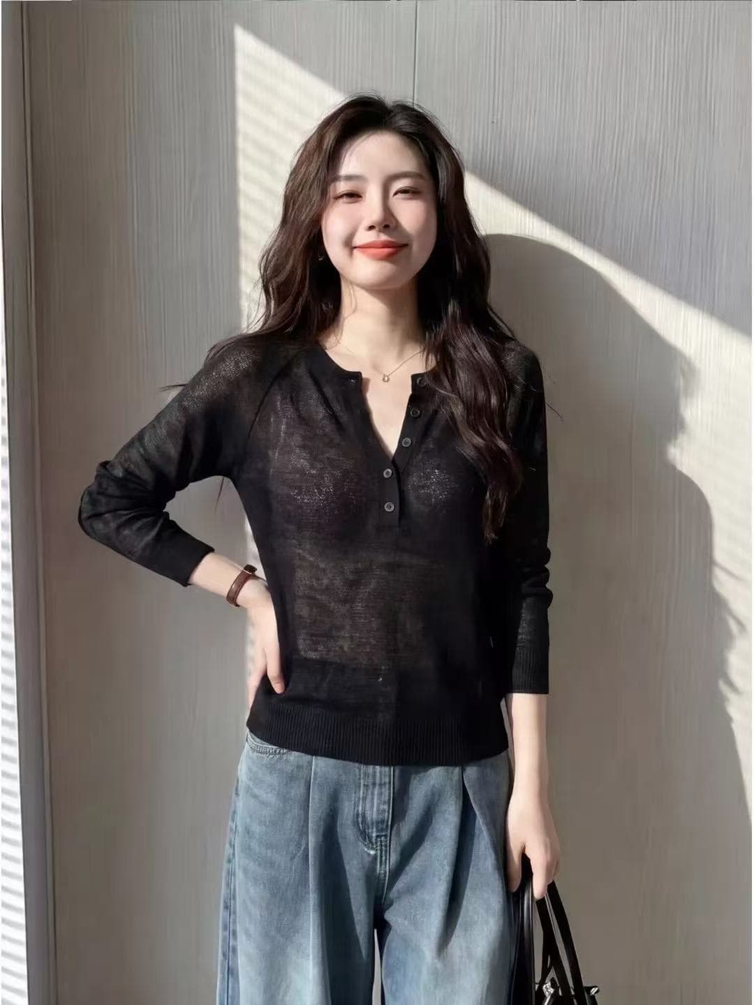 검정색 마이크로 ~을 통해 홀로우 아웃 V넥 자외선 차단 니트 블라우스 여성 여름 Tulle 루즈핏 고유 한 아름다운 그레이트 봐. 의류 상세 이미지 3