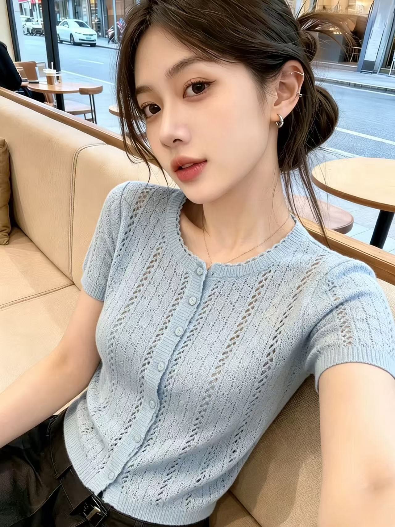 한 부서 라운드 넥 홀로우 아웃 싱글 줄 버튼 반팔 니트 오픈 가디건 여성 2026 여름 새로운 몸매 가꾸기 슬림해 보이는 외국 가스 맨위