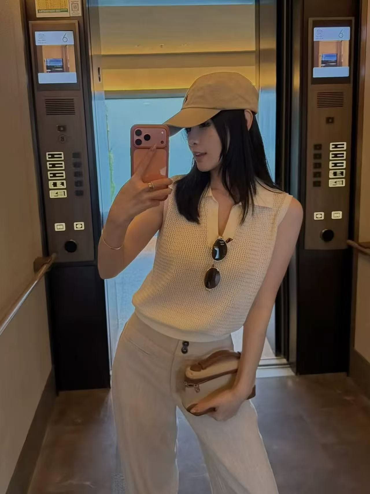프랑스식 얼음 실크 홀로우 아웃 POLO 칼라 민소매 조끼 여성 여름 고유 한 품격 루즈핏 슬림해 보이는 다용도 어깨 맨위 상세 이미지 1