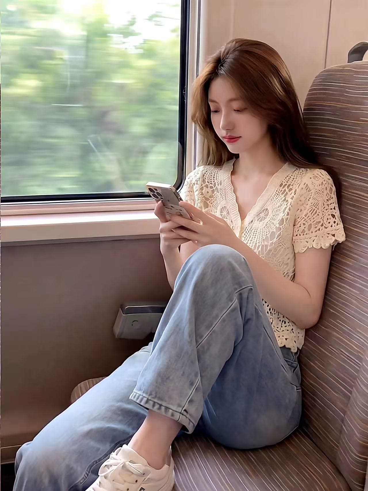 프랑스식 레트로 자수 홀로우 아웃 니트 오픈 가디건 여성 2026 여름 새로운 작은 키 루즈핏 얇은 스타일 자외선 차단 맨위 이미지 4