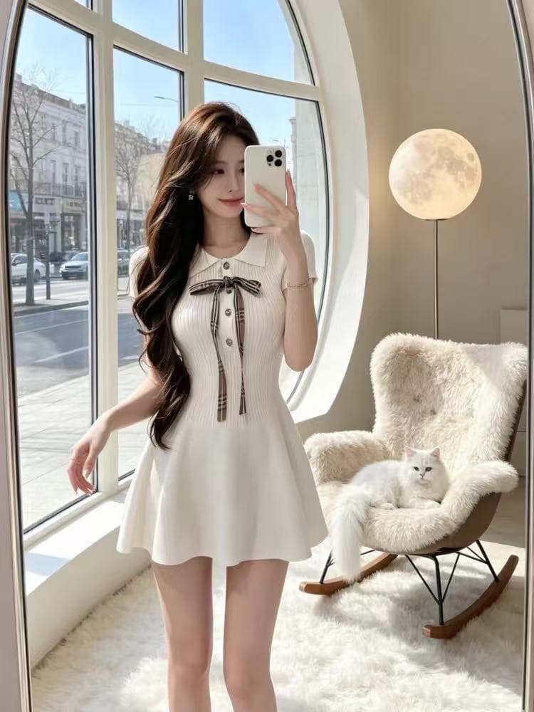 그는 벤 바람 POLO 칼라 허리 수축 니트 여성 드레스 2026 여름 새로운 나비 매듭 슬림해 보이는 고급 센스 미니 스커트 이미지 4