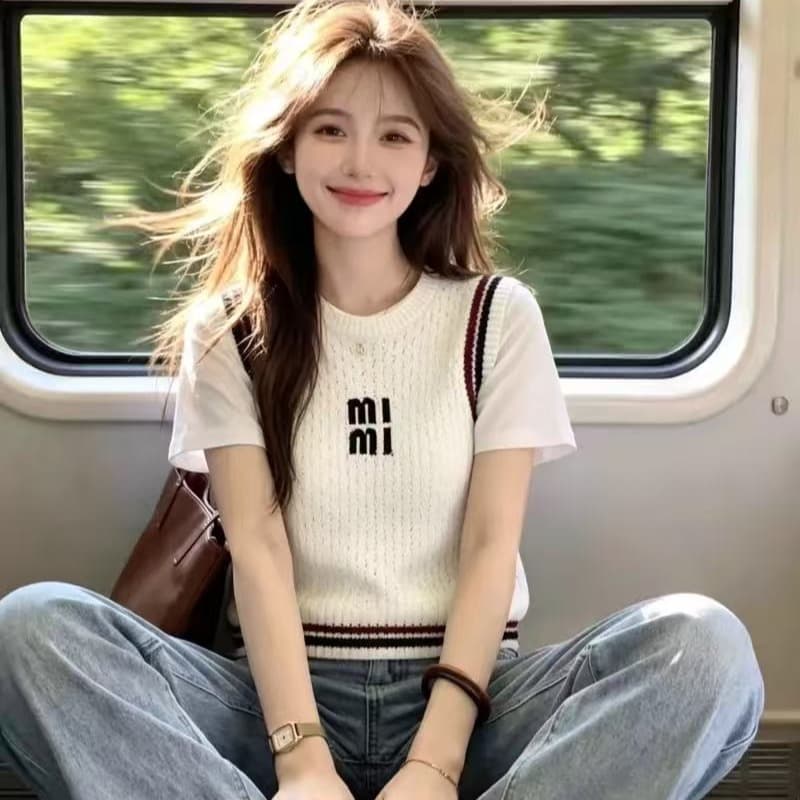 물고기 토끼 한 부서 긍정적 인 어깨 반팔 티셔츠 여성 여름 2026 새로운 아름다운 디자인 센스 작은 대중 니트 맨위 이미지 5