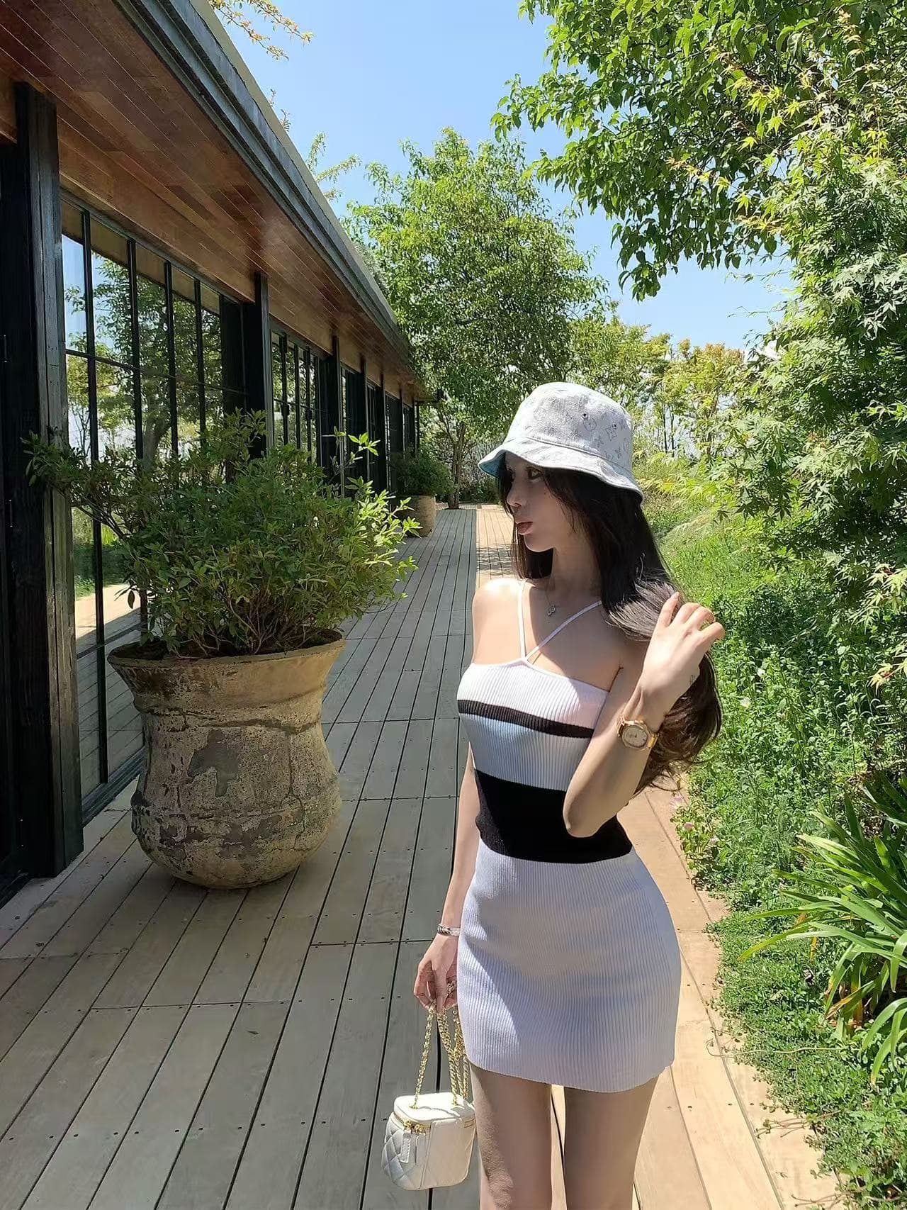 한 부서 배색 행침 목 니트 여성 드레스 여름 새로운 허리 수축 슬림해 보이는 타이트 타이트 스커트 순수한 욕망 쇼트 스타일 튜브탑 치마 이미지 2