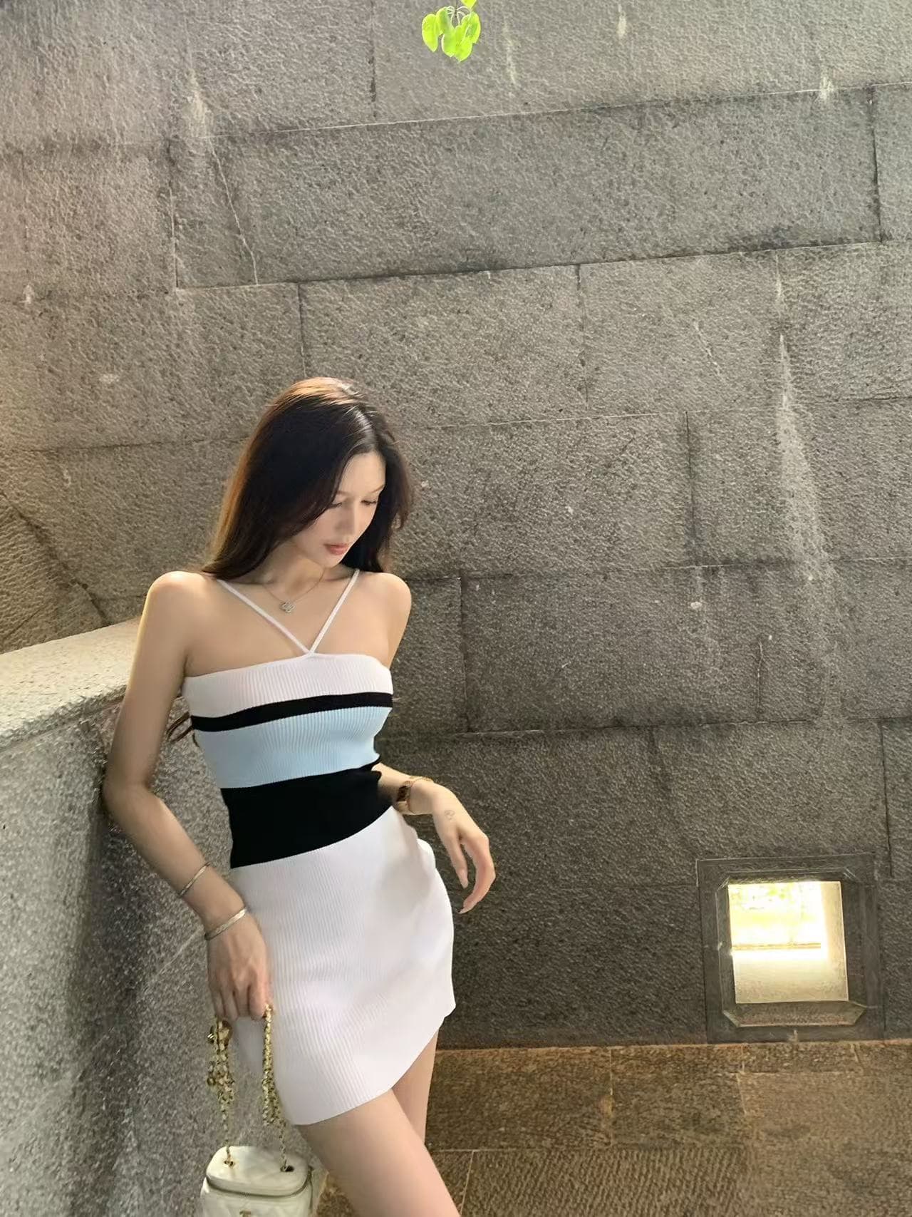 한 부서 배색 행침 목 니트 여성 드레스 여름 새로운 허리 수축 슬림해 보이는 타이트 타이트 스커트 순수한 욕망 쇼트 스타일 튜브탑 치마 이미지 4