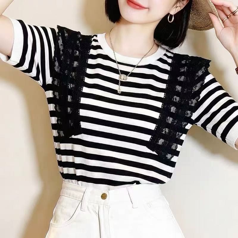 품격 우아함 레이스 레이스 패치워크 민소매 니트 맨위 Chic 슬림해 보이는 디자인 센스 여름 얇은 스타일 조끼 여성 상세 이미지 4