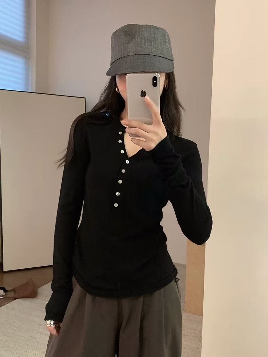 오래된 돈 바람 회색 몸매 가꾸기 헨리 셔츠 V넥 긴팔 티셔츠 여성 이른 가을 고급 센스 니트 기본 셔츠 인사이드 잡아라. 의류 이미지 3