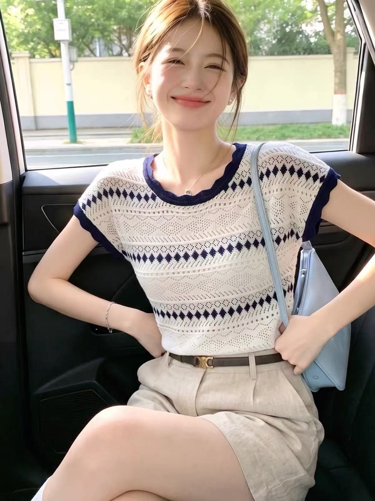 오래된 돈 바람 링 그리드 니트 반팔 티셔츠 여성 여름 고급 센스 홀로우 아웃 작은 날다 소매 어깨 맨위 고유 한 Chic 이미지 4