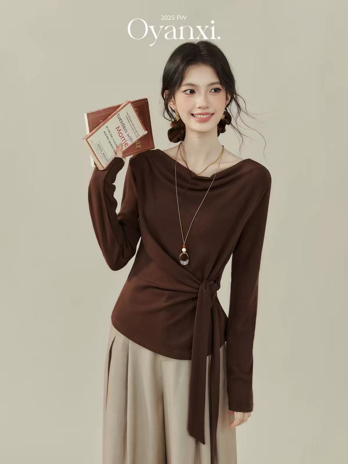 Ouyang 안녕하세요. 가을의 날 기억 커피 색상 흔들다 칼라 긴팔 티셔츠 여성 가을 고유 한 아름다운 레이스업 맨위 작은 셔츠 이미지 4
