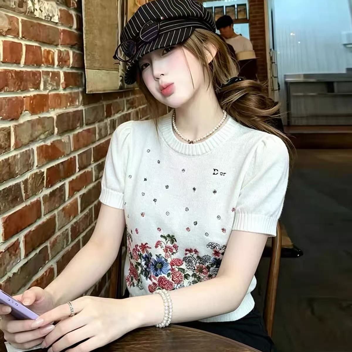 caicaii studio 부드러운 자수 꽃무늬 니트 스웨터 반팔 여성 고급 센스 라운드 넥 슬림해 보이는 다용도 맨위 이미지 5