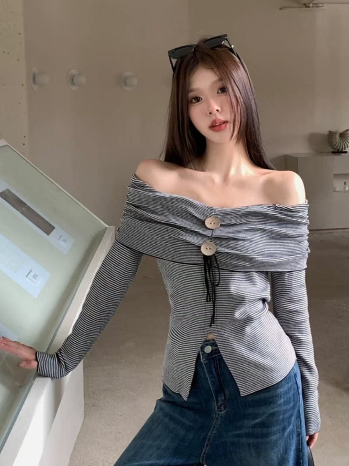 순수한 욕망 바람 섹시함 오프숄더 스트라이프 트임 만나는 작은 셔츠 여성 가을 겨울 인사이드 가져 가라. 디자인 센스 핫걸 쇼트 스타일 맨위 상세 이미지 5