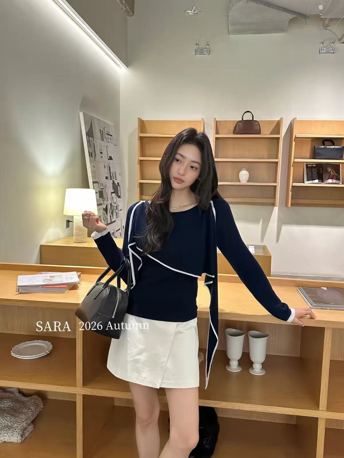 sara 한국 스타일 불규칙 배색 망토 니트 스웨터 여성 2026 가을 새로운 품격 슬림해 보이는 긴팔 맨위 이미지 3
