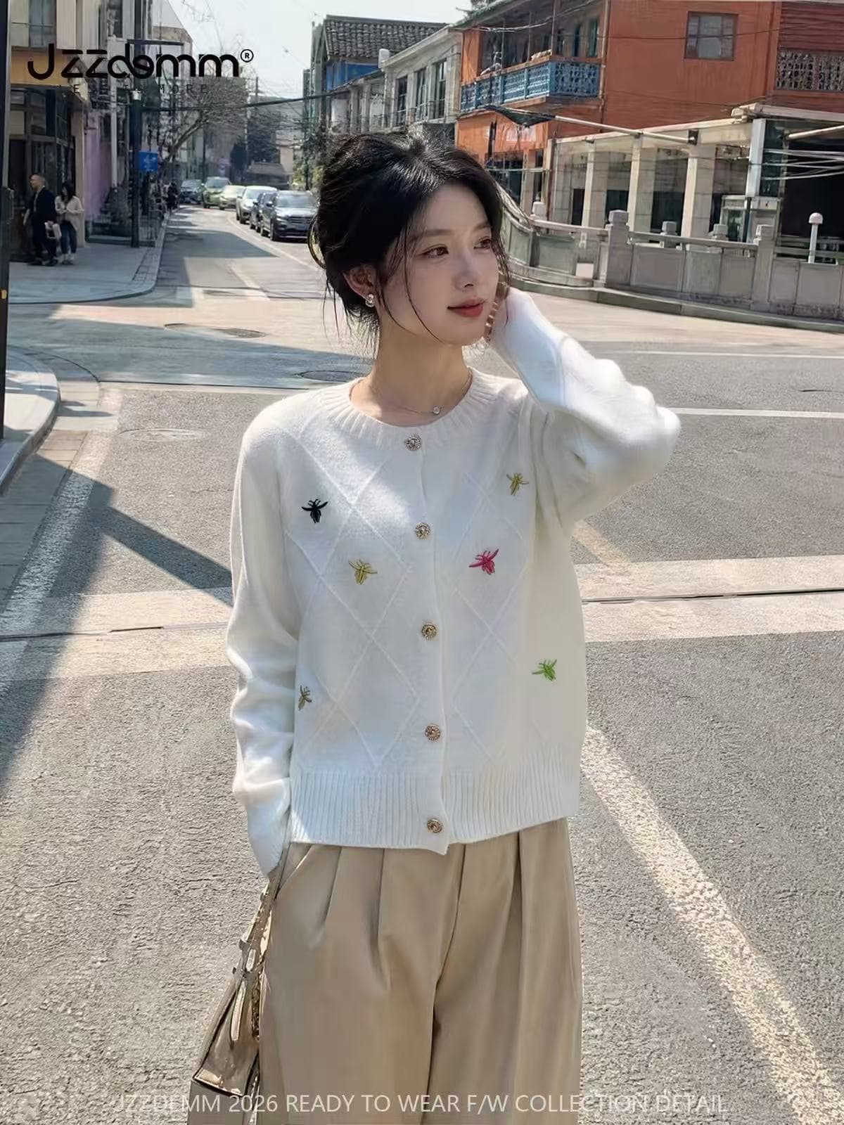 jzzdemm 숙녀 바람 벌 자수 니트 오픈 가디건 여성 이른 가을 새로운 품격 슬림해 보이는 스웨터