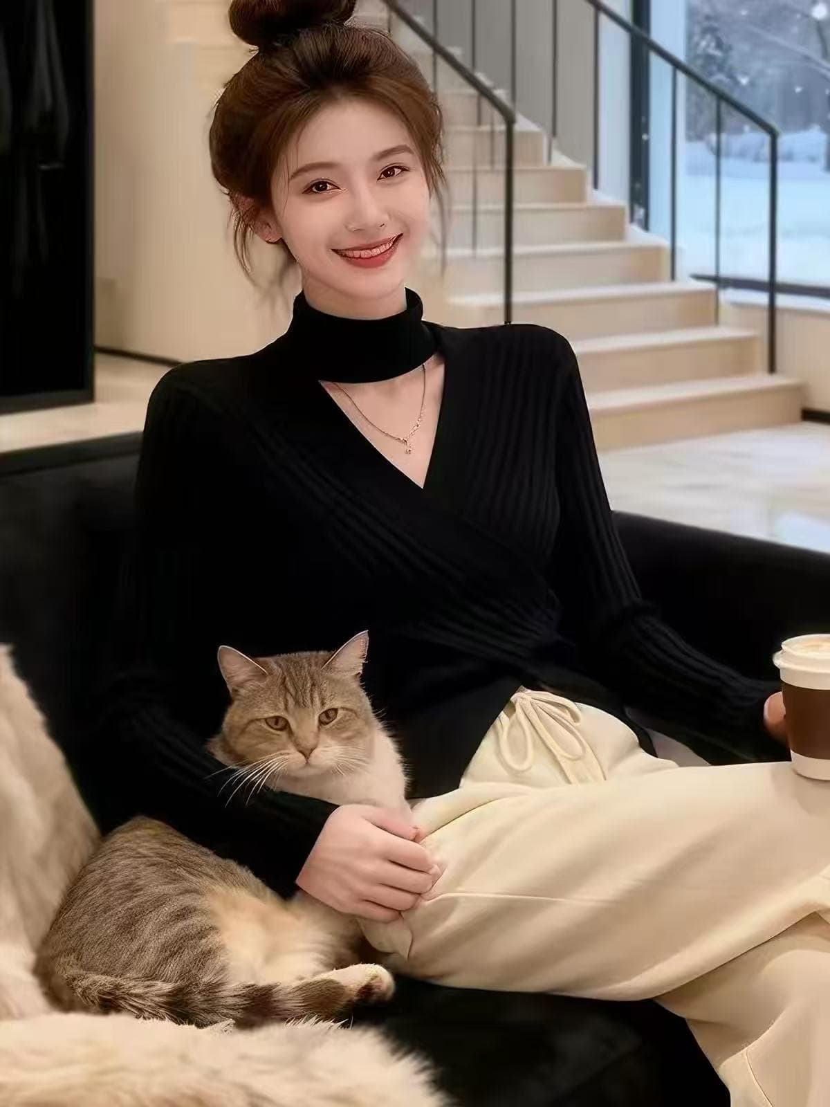 겨울 검정색 행침 목 기본 셔츠 여성 2026 새로운 빛 럭셔리 고급 센스 스웨터 슈퍼 화재 작은 대중 아니요 명중 섹션 맨위 이미지 4
