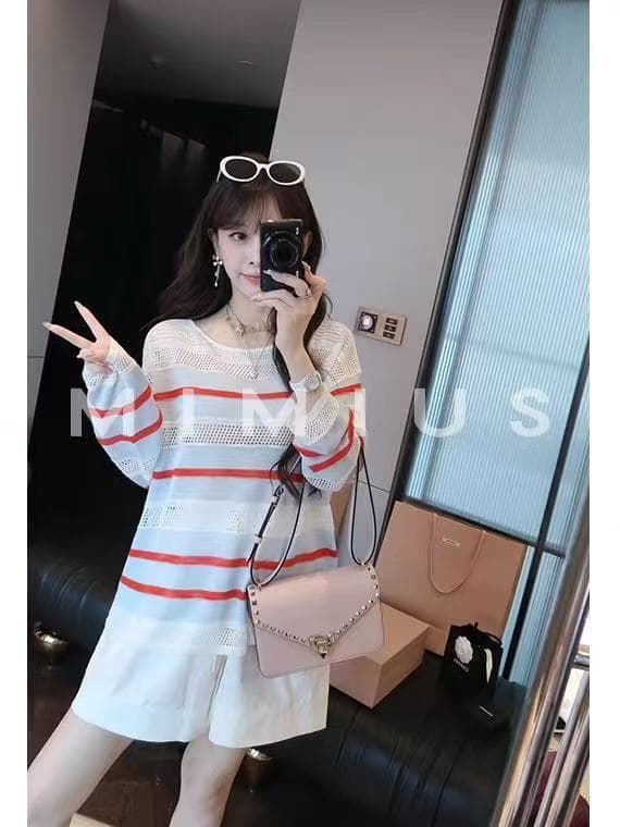 수영하다 사슴 사슴 대나무 마디 마 한 부서 연령 감소 스트라이프 홀로우 아웃 긍정적 인 어깨 긴팔 티셔츠 여성 가을 루즈핏 슬림해 보이는 라운드 넥 맨위