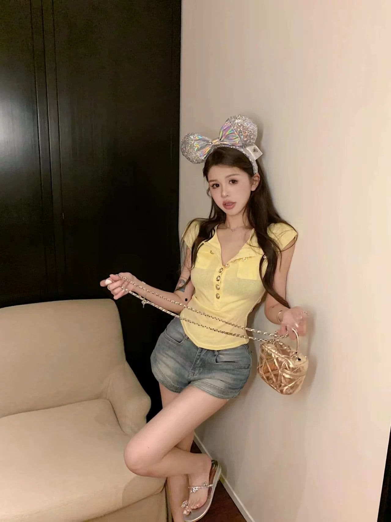 원본 품질 작은 날다 소매 싱글 줄 버튼 황색 맨위 순수한 욕망 바람 섹시함 t 상세 이미지 5