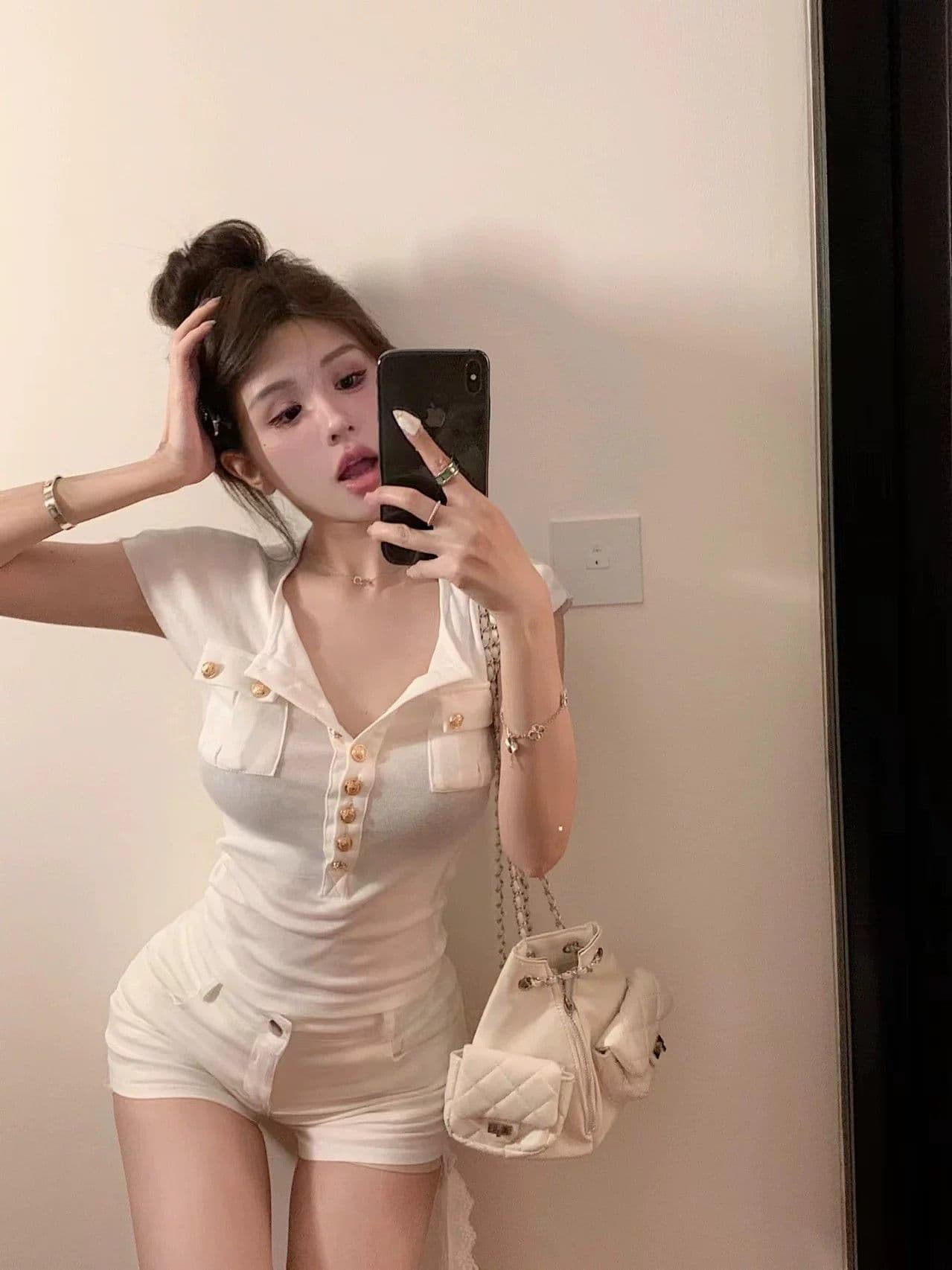 원본 품질 작은 날다 소매 싱글 줄 버튼 황색 맨위 순수한 욕망 바람 섹시함 t 상세 이미지 15