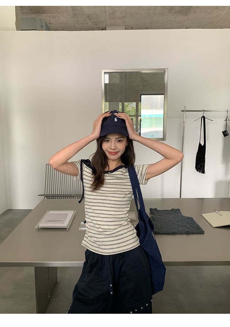 보라색 커피 인터레이스 된 한 부서 스트라이프 티셔츠 여성 여름 새로운 몸매 가꾸기 슬림해 보이는 반팔 핫걸 오프숄더 맨위 트렌디 상세 이미지 16