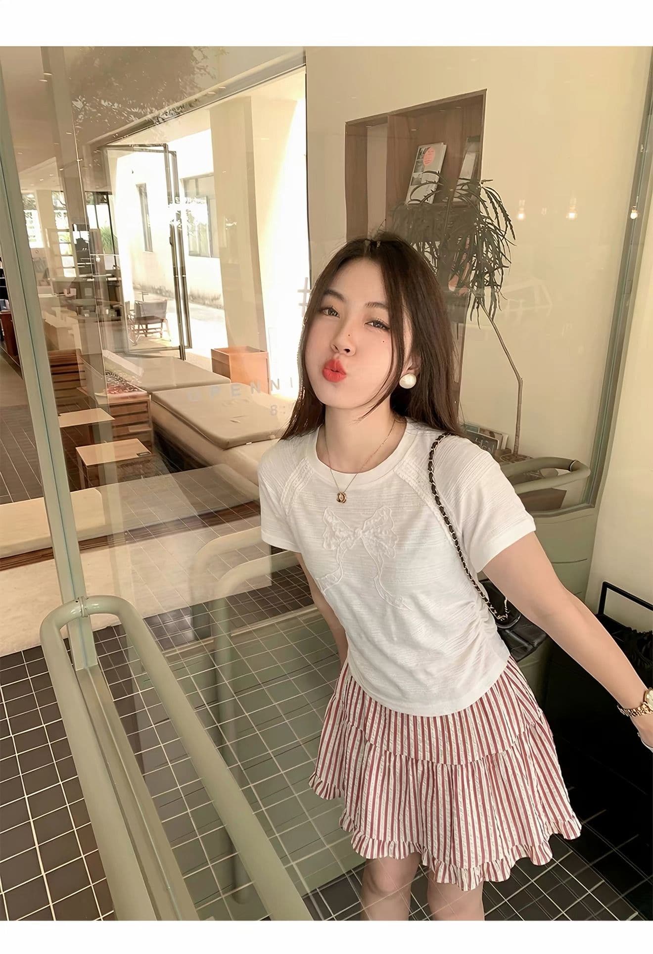 180 그램 65 폴리 에스터 35 면 한 부서 자수 긍정적 인 어깨 쇼트 스타일 반팔 티셔츠 여성 여름 작은 키 몸매 가꾸기 슬림해 보이는 맨위 상세 이미지 7
