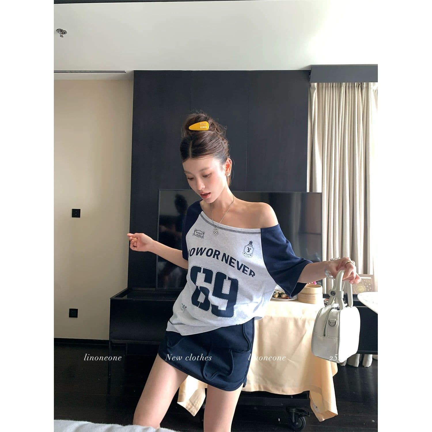 원본 품질 아메리칸 루즈핏 배색 알파벳 비스듬한 어깨 운동 반팔 티셔츠 이미지 2
