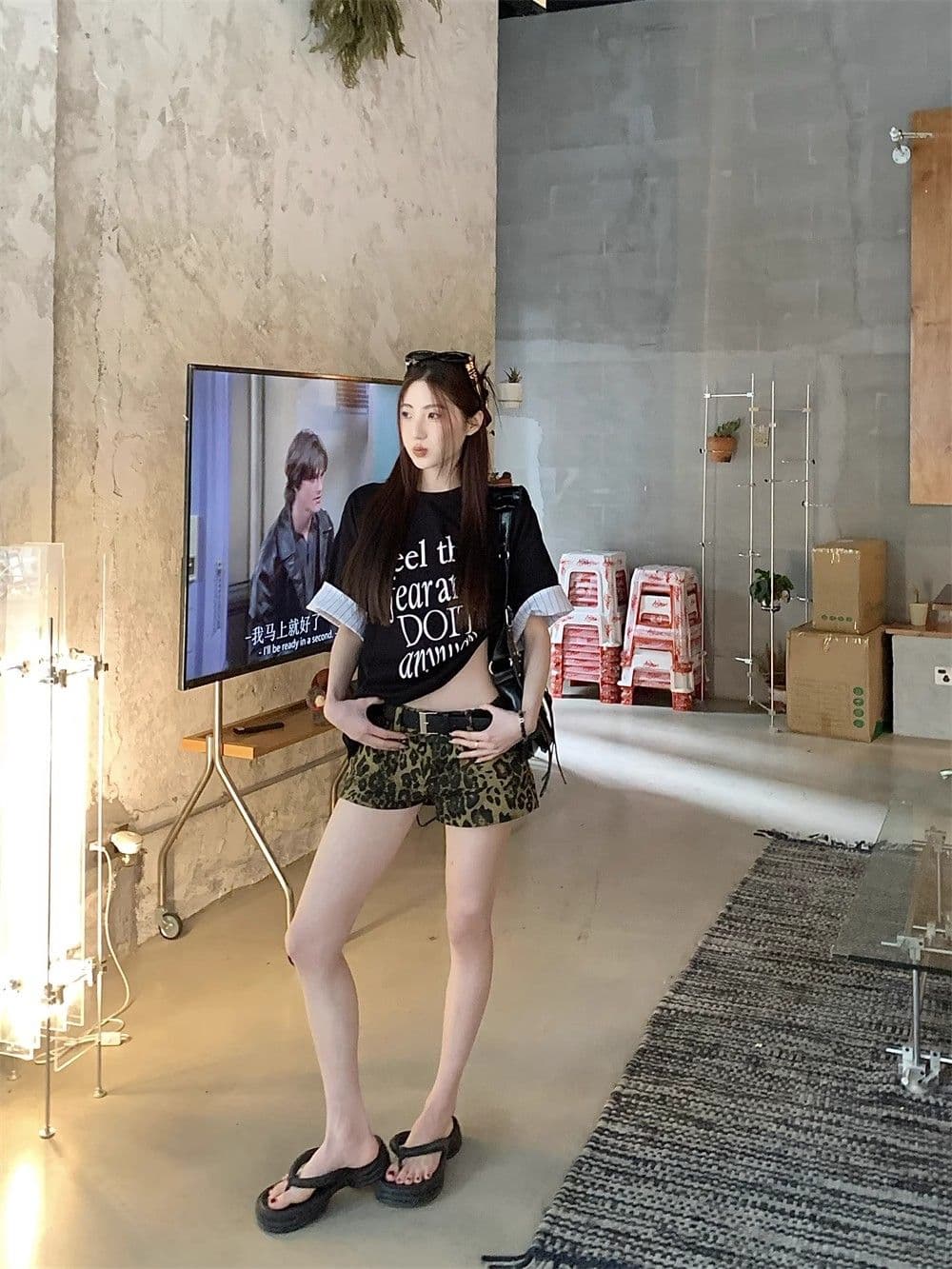 원본 품질 루즈핏 스트라이프 패치워크 느긋한 바람 알파벳 프린트 반팔 티셔츠 상세 이미지 27