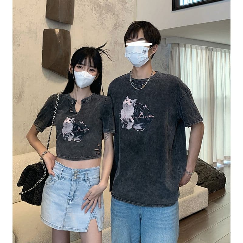 원본 품질 레트로 스타일 찢어진 부분 반팔 티셔츠 여성 여름 2023 커플룩 이미지 5