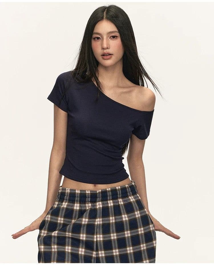 원본 품질 오프숄더 맨위 여성용 짧은 소매 오프숄더 디자인 작은 대중 티셔츠 상세 이미지 6