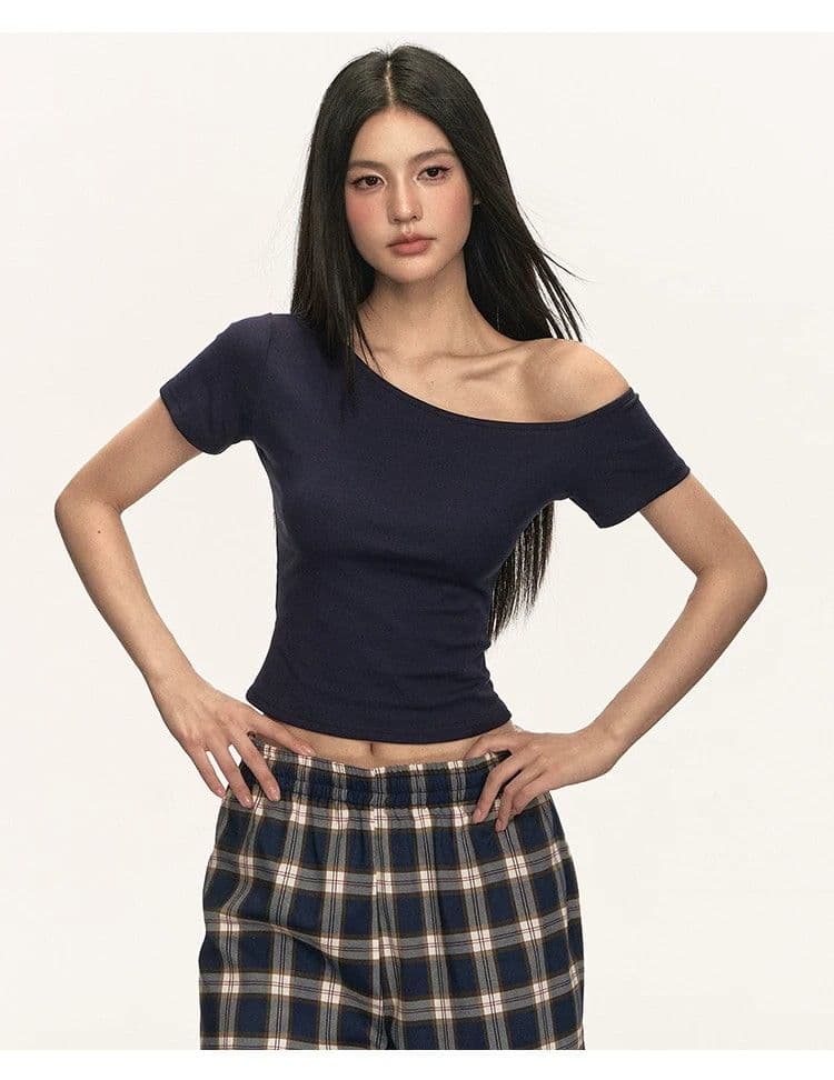 원본 품질 오프숄더 맨위 여성용 짧은 소매 오프숄더 디자인 작은 대중 티셔츠 상세 이미지 11