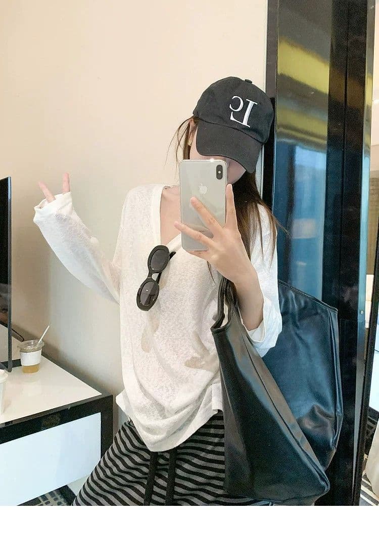 원본 것 한 부서 뒤로 홀로우 아웃 화이트 V넥 긴팔 티셔츠 자외선 차단 블라우스 상세 이미지 14