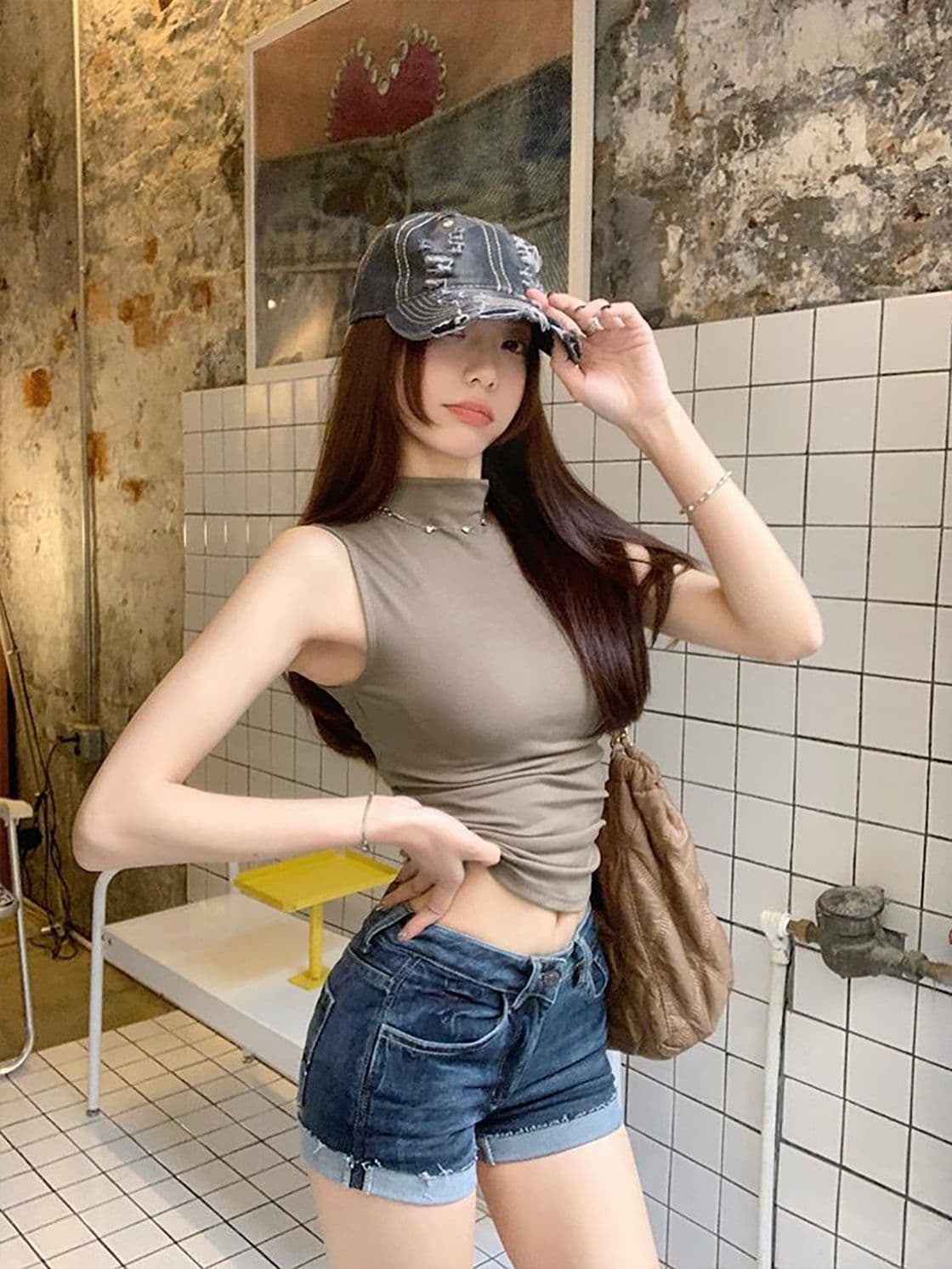 모달 260 그램 반하이넥 민소매 만나는 쇼트 스타일 조끼 여성 여름 슬립 몸매 가꾸기 슬림해 보이는 맨위 상세 이미지 12