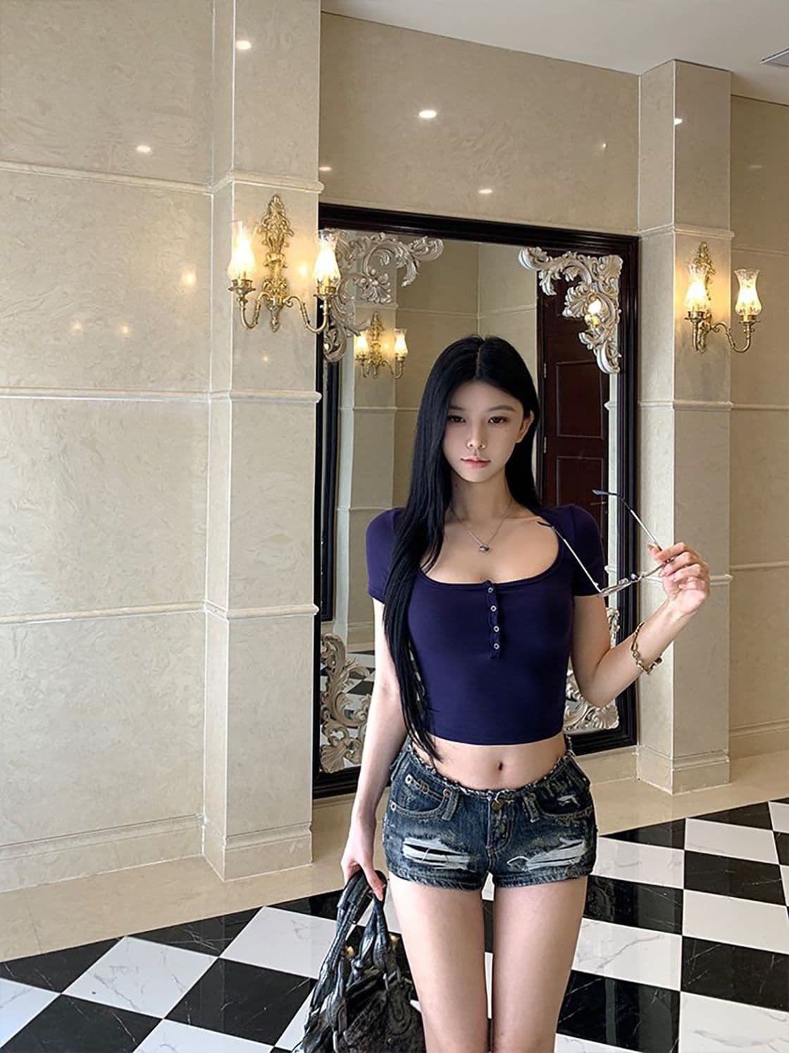 모달 260 그램 달콤한 매운맛 순수한 욕망 타이트 단추 긍정적 인 어깨 반팔 아메리칸 섹시함 캐주얼 몸매 가꾸기 슬림해 보이는 맨위 상세 이미지 10