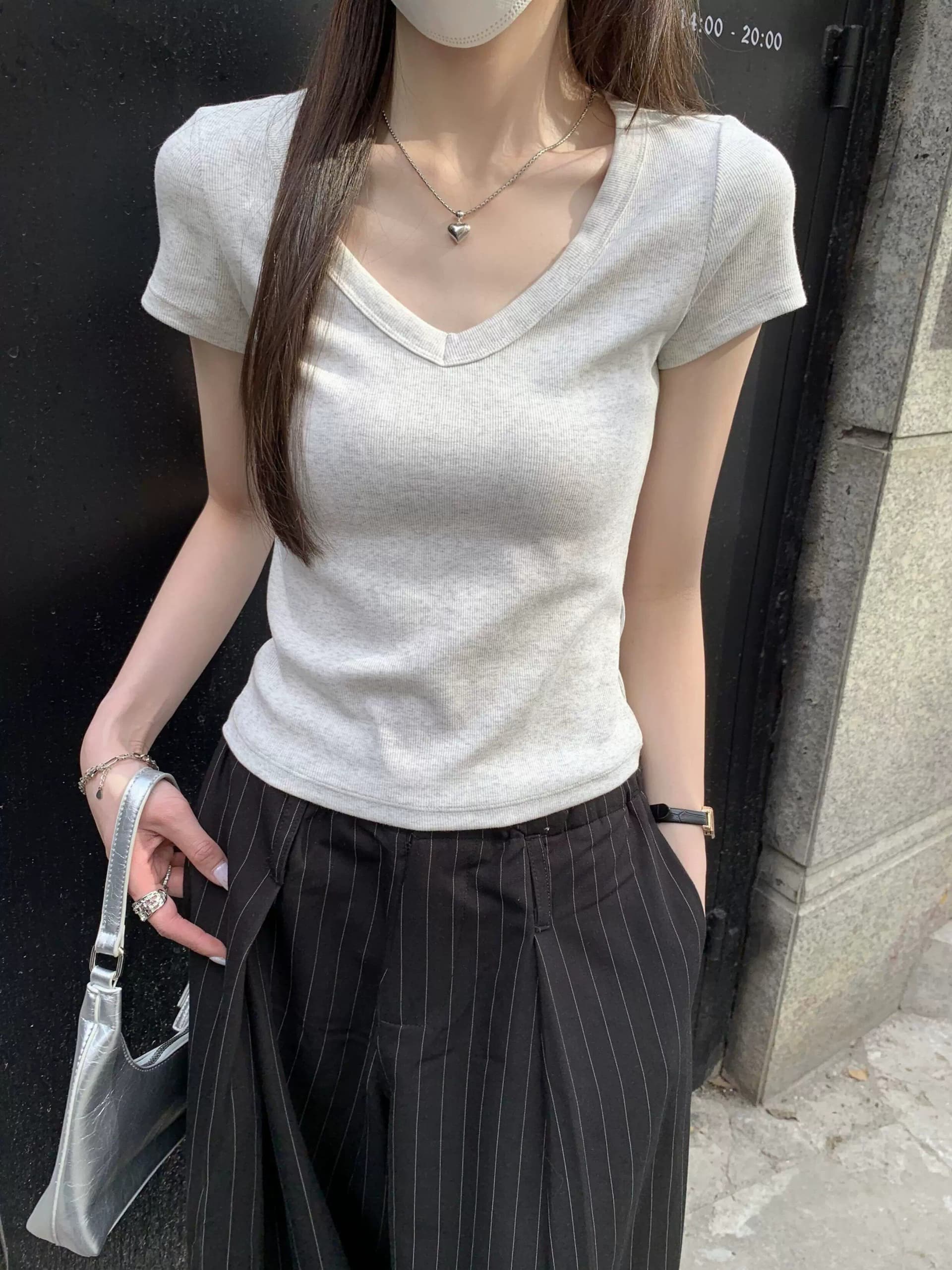훌륭함 수 있습니다. 면 260 그램 박하 녹색 대 네클라인 반팔 티셔츠 여성 봄 여름 순수한 욕망 바람 인사이드 가져 가라. V넥 긍정적 인 어깨 의류 상세 이미지 8